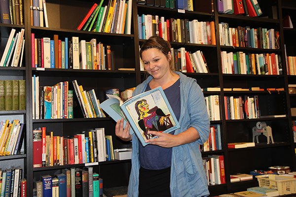 Bücherflohmarkt im Geschäft Bischofstraße 7