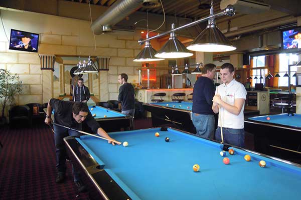 Billardspielen